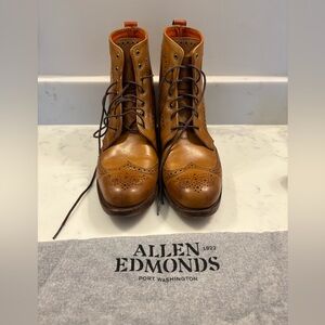 Allen Edmonds Dalton Wingtip Dress Boot - Walnut sz 10D with flannel shoe bags